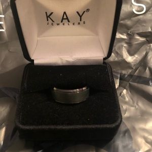 Brand New Men’s Wedding Band